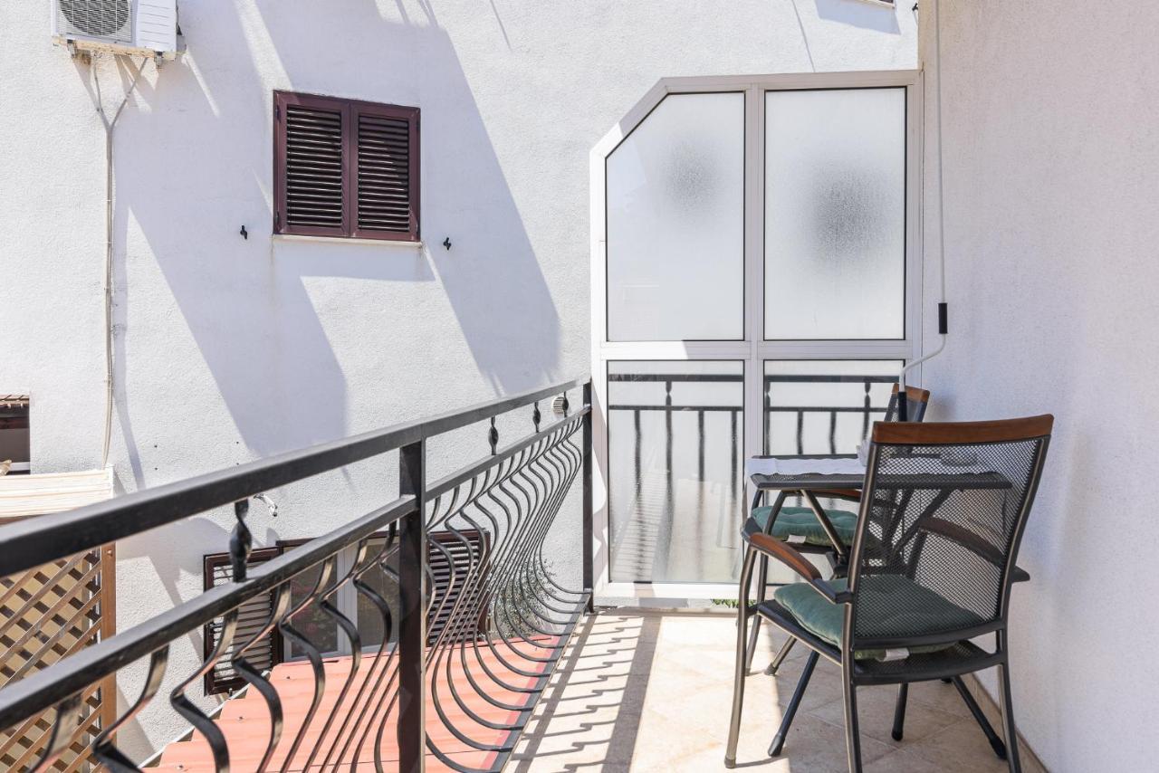 Apartmani Suki Trogir Exterior foto