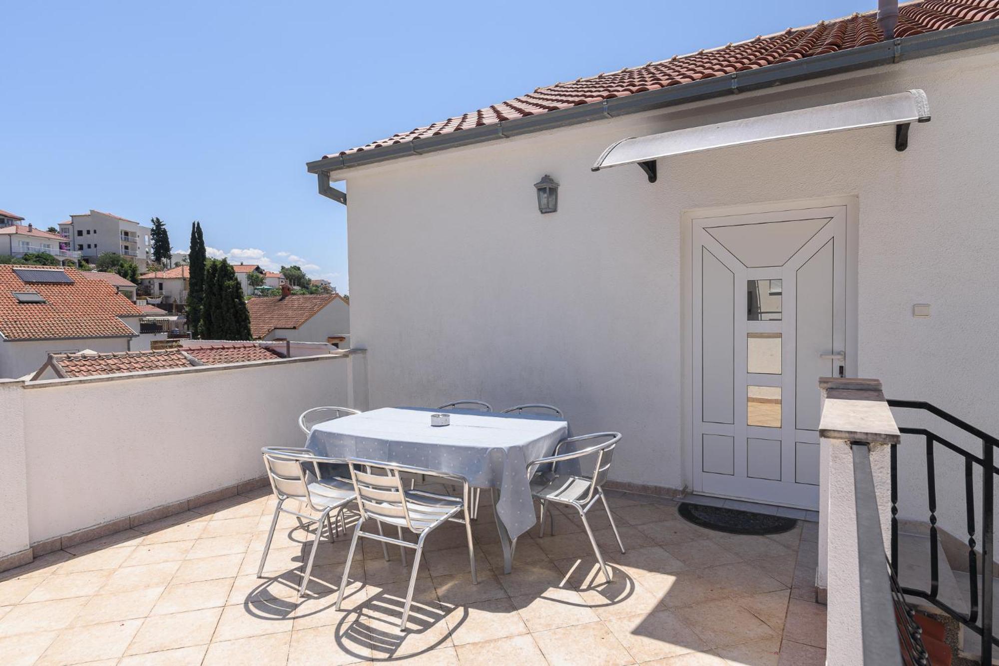 Apartmani Suki Trogir Exterior foto